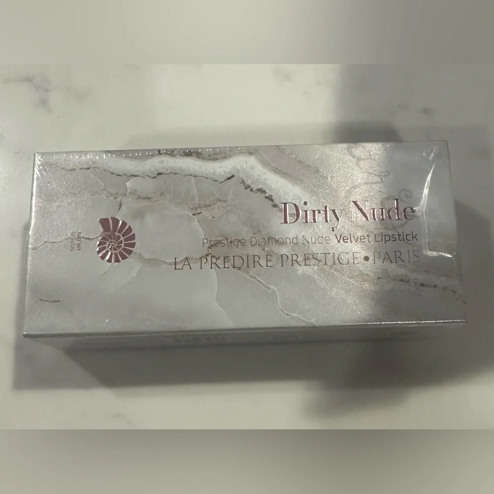 PREDIRE DIAMONDLIPO2 Dirty Nude Prestige Diamond Nude Velvet Lipstick